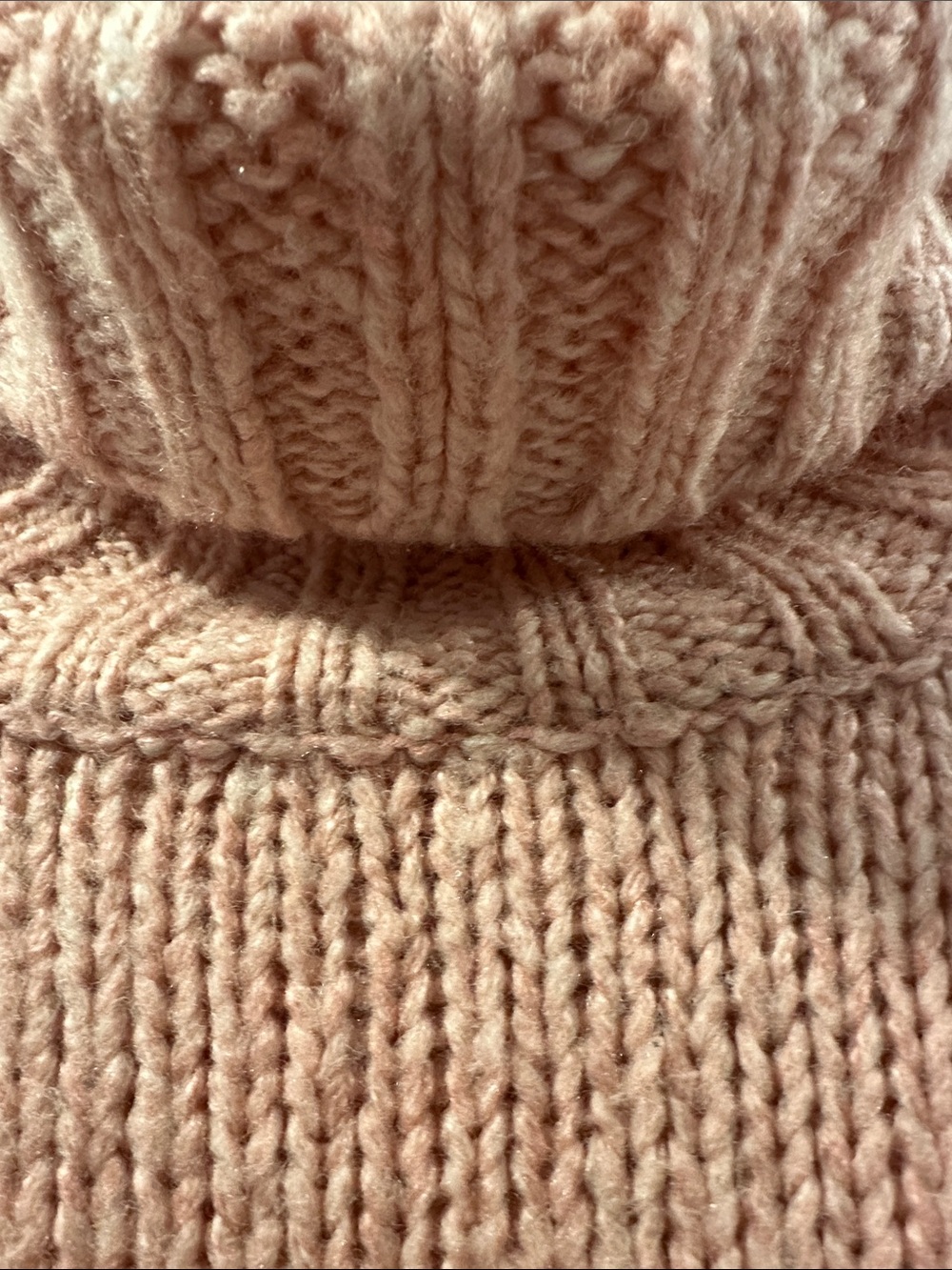 ROOTS Blush Pink Chunky Knit Turtleneck Sweater Oversized Cozy Pullover Sz XL - Picture 5 of 9